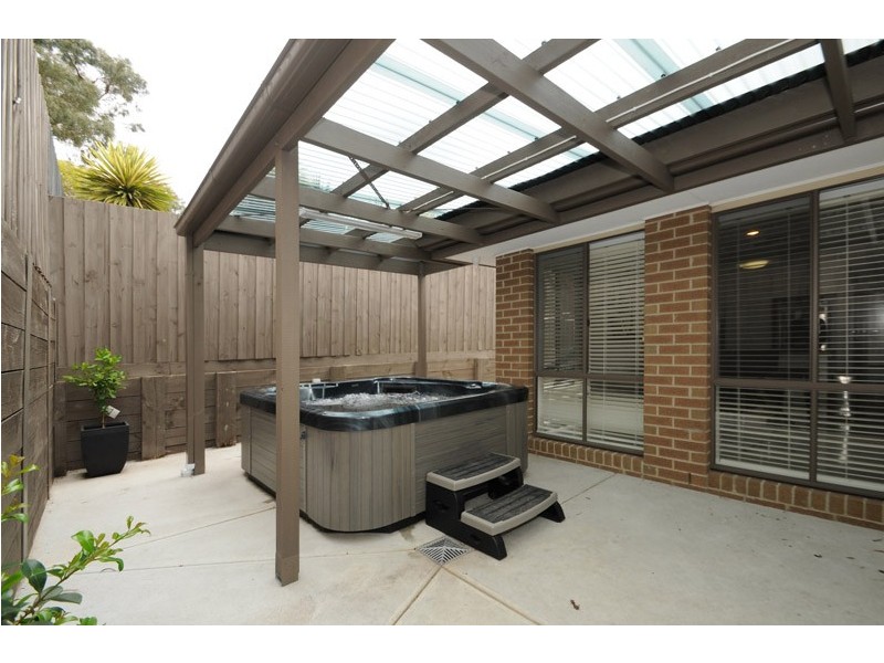 26 Carrumwoods Drive, Carrum Downs VIC 3201