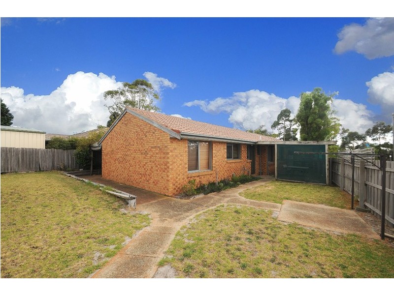 72 Hall Road, Carrum Downs VIC 3201
