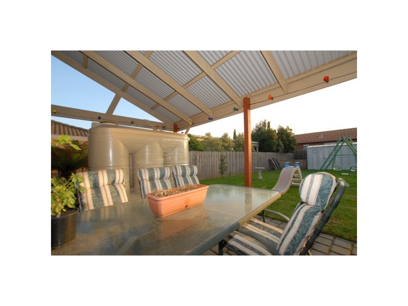 73 Jacana Drive, Carrum Downs VIC 3201