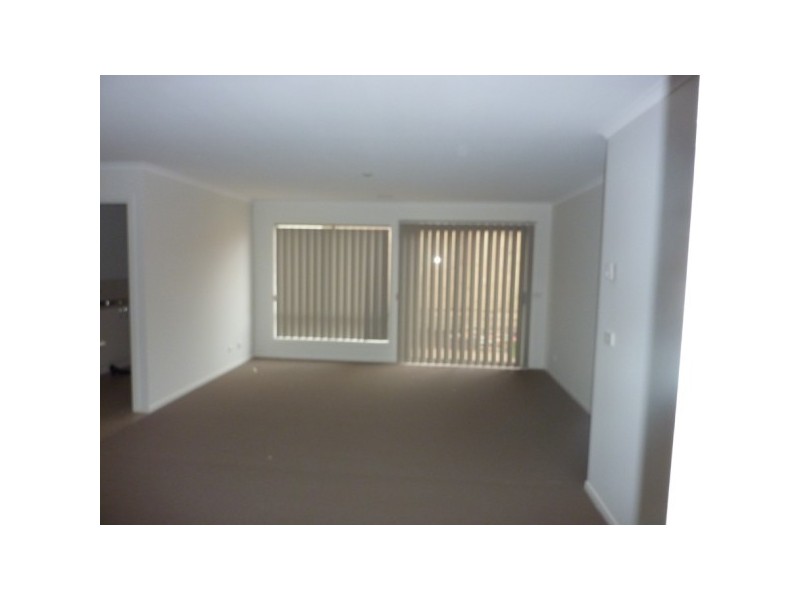 8/3 Elisa Place, Hastings VIC 3915