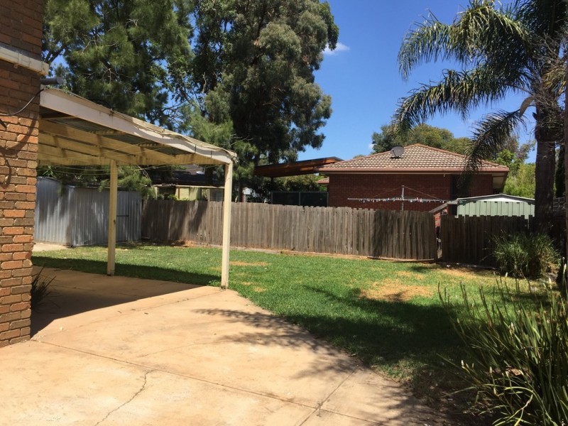 206 Hall Road, Carrum Downs VIC 3201