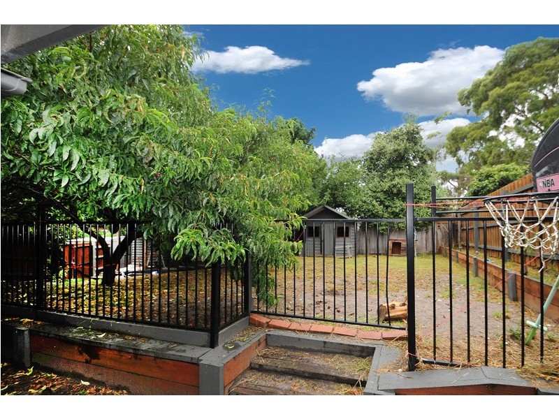 18 Lyrebird Drive, Carrum Downs VIC 3201