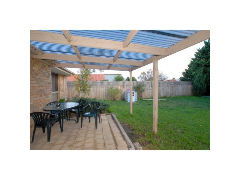 21 Woodvale Drive, Carrum Downs VIC 3201