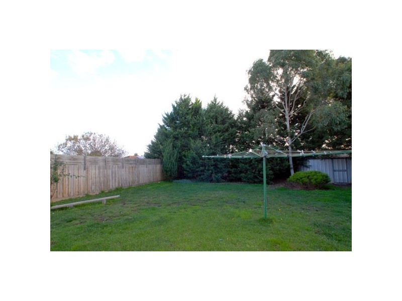 21 Woodvale Drive, Carrum Downs VIC 3201