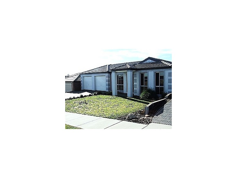 3 Triumph Way, Skye VIC 3977