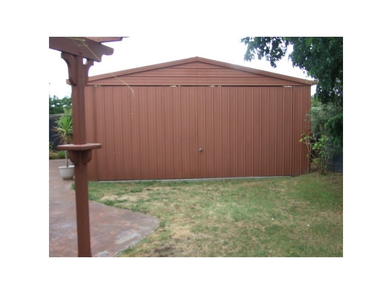 25 Pardalote Avenue, Carrum Downs VIC 3201