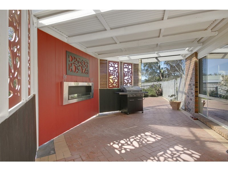 9 Gum Nut Drive, Langwarrin VIC 3910