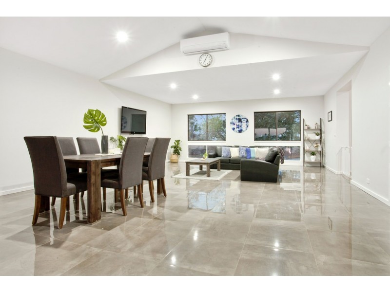 182 Eramosa Road East, Somerville VIC 3912