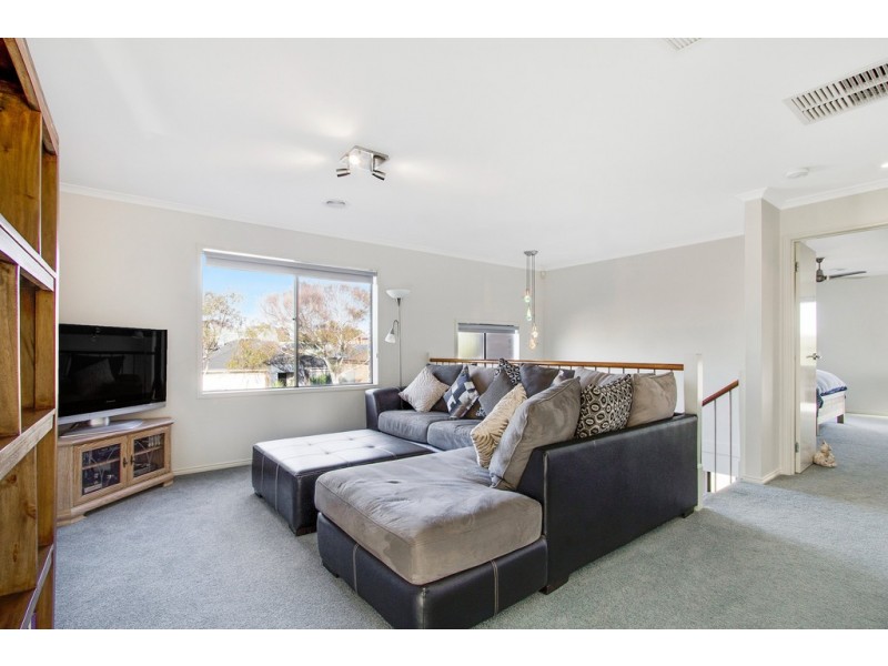 65 Clifton Park Drive, Carrum Downs VIC 3201