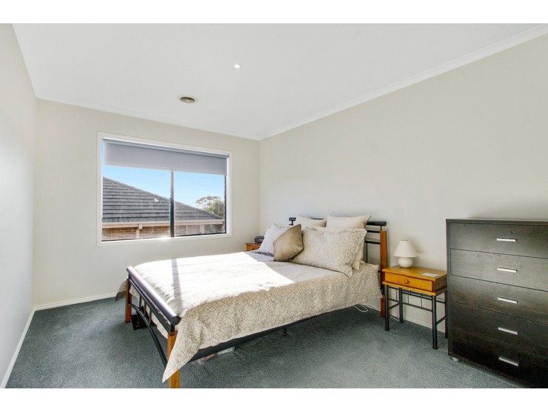 65 Clifton Park Drive, Carrum Downs VIC 3201