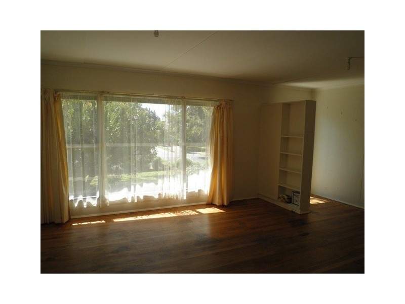 12 Norfolk Crescent, Frankston North VIC 3200