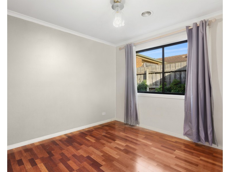 7 Chardonnay Drive, Skye VIC 3977