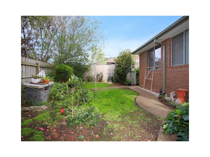 35 Lucerne Crescent, Frankston VIC 3199