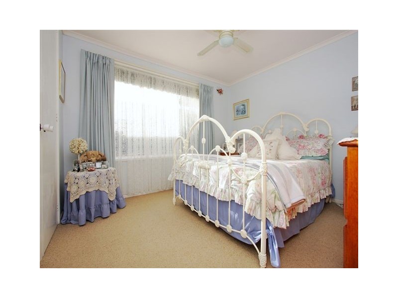 35 Lucerne Crescent, Frankston VIC 3199