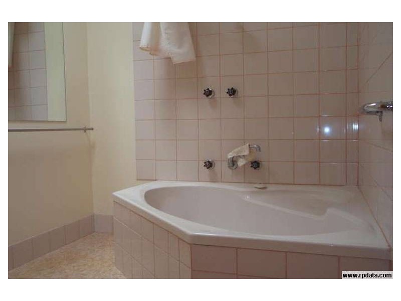 16 Vera Street, Frankston VIC 3199