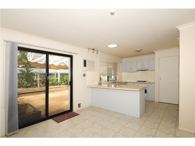 8 Spencer Drive, Carrum Downs VIC 3201