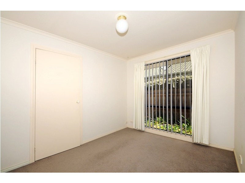 8 Spencer Drive, Carrum Downs VIC 3201