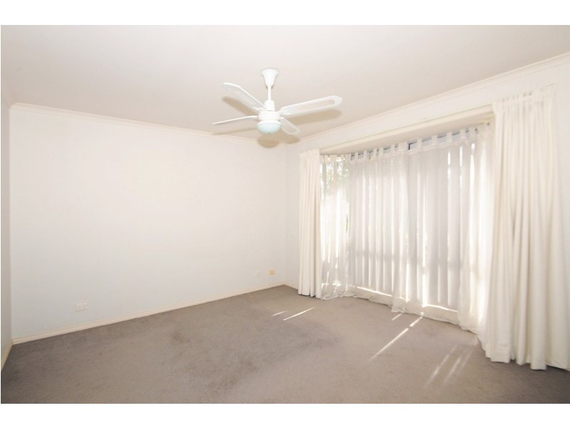 8 Spencer Drive, Carrum Downs VIC 3201