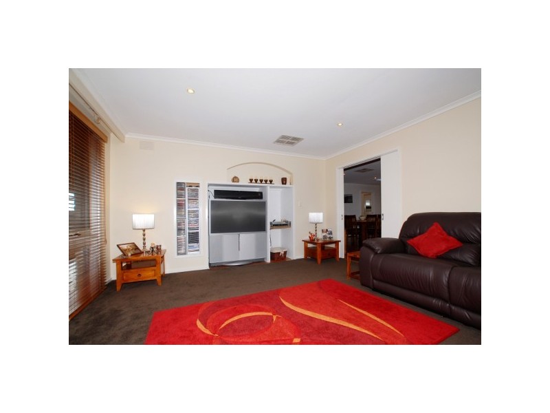 44 McCormicks Road, Skye VIC 3977