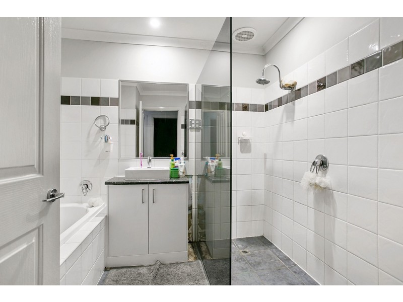 1/6 Fairfield Street, Cranbourne VIC 3977