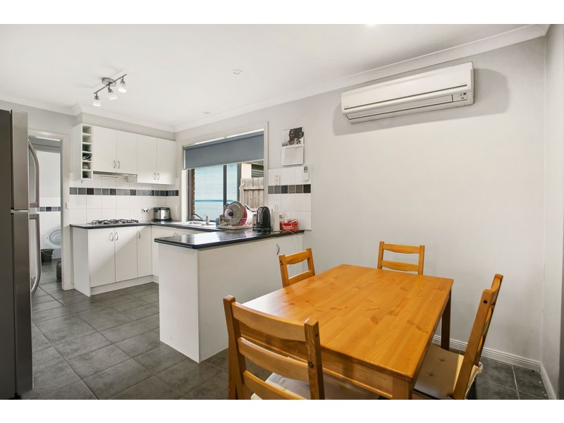 1/6 Fairfield Street, Cranbourne VIC 3977