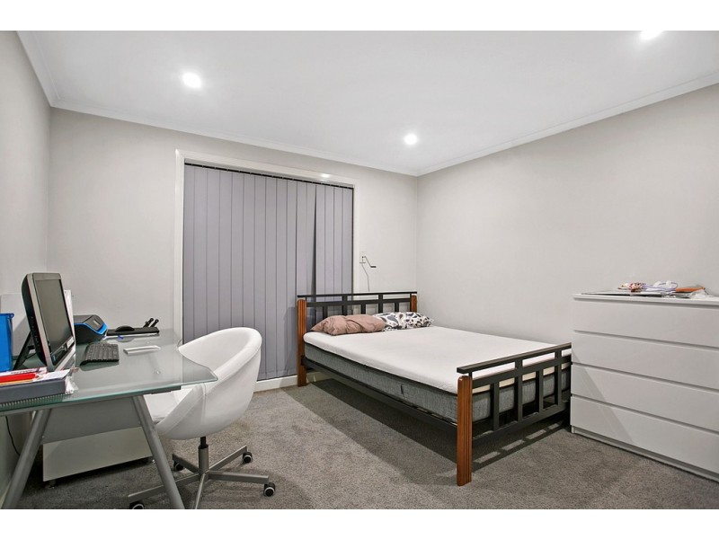 1/6 Fairfield Street, Cranbourne VIC 3977