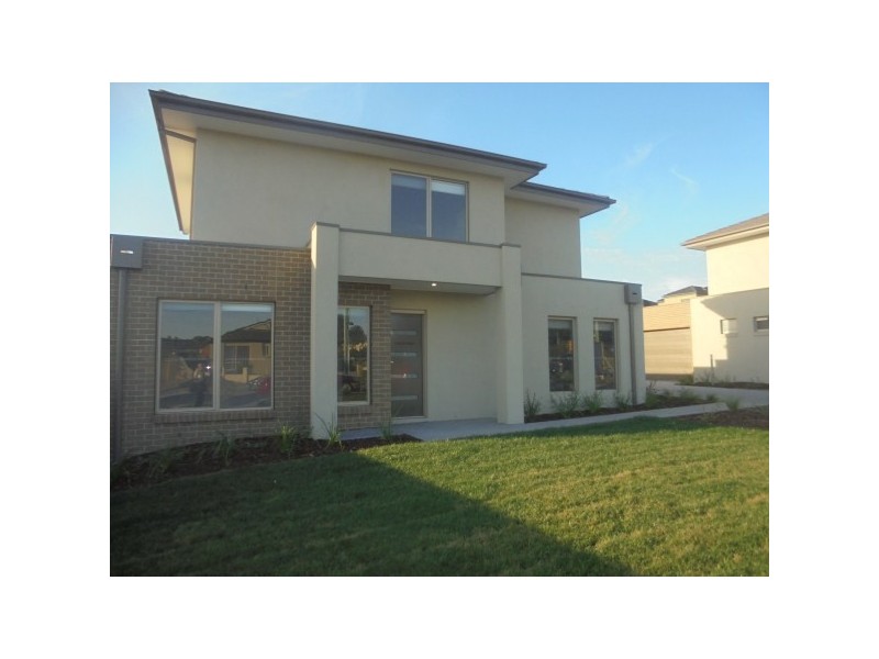 1/23 Brunnings Road, Carrum Downs VIC 3201