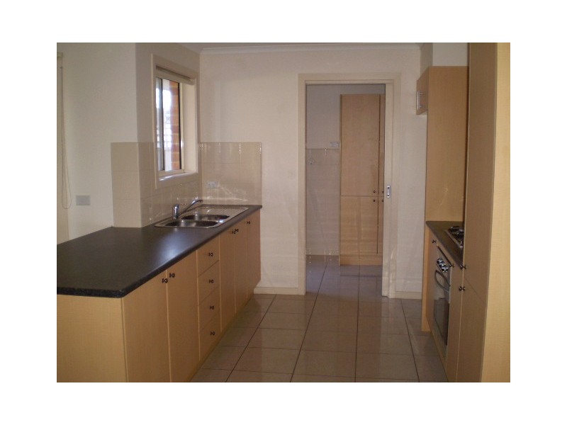 1/5 Campbell Street, Frankston VIC 3199