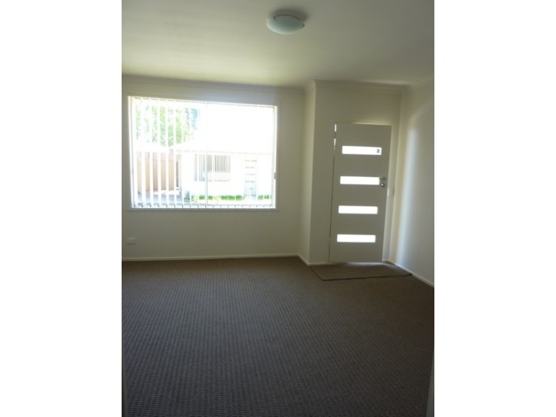 4/41  Deane Street, Frankston VIC 3199