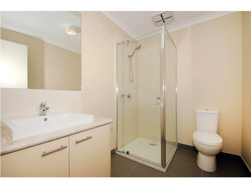 4 Sandstone Circuit, Carrum Downs VIC 3201