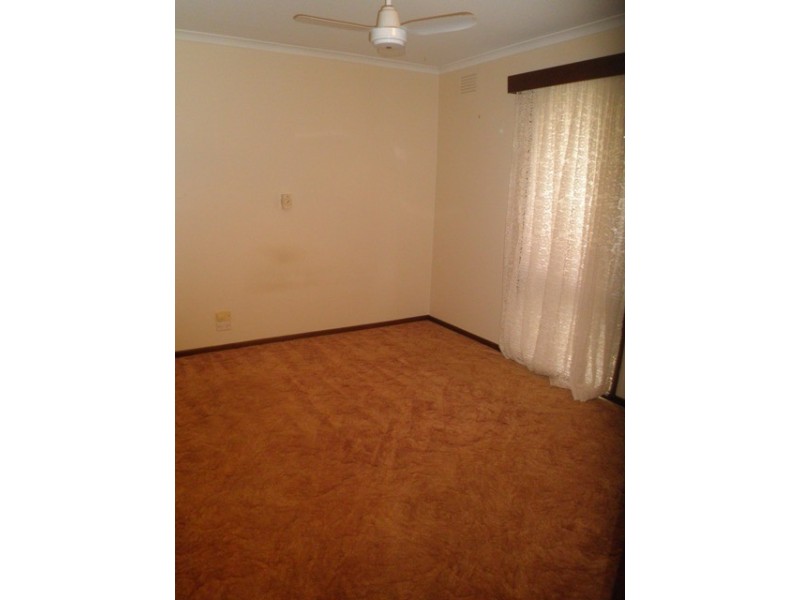 2/5 Reservoir Road, Frankston VIC 3199