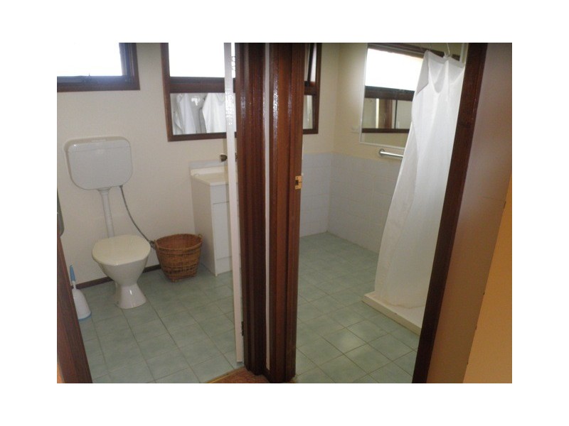 2/5 Reservoir Road, Frankston VIC 3199