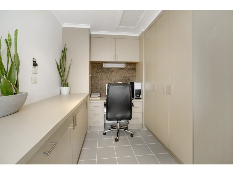 8 Eliza Court, Seaford VIC 3198