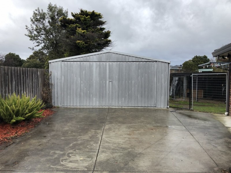 8 Eliza Court, Seaford VIC 3198