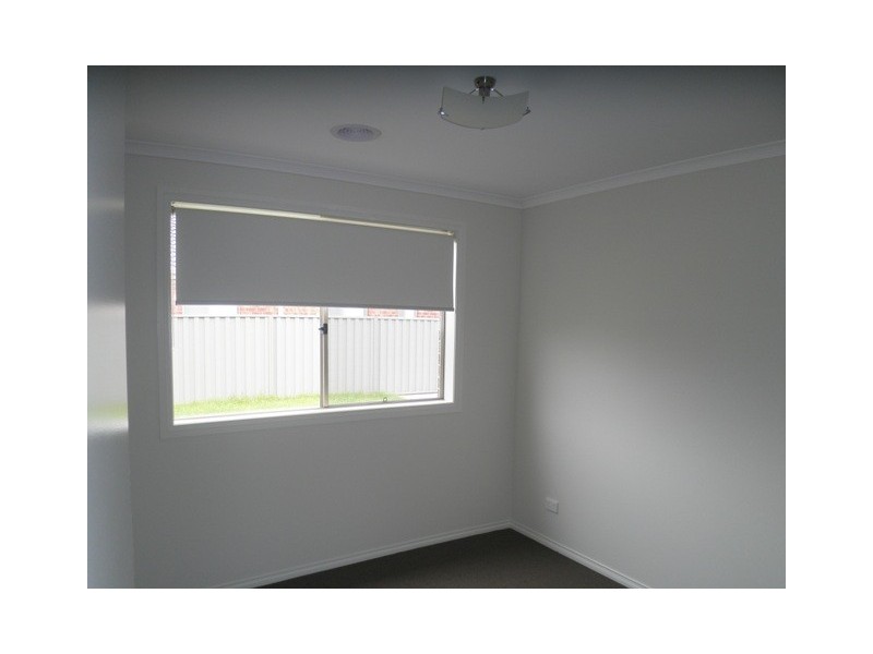 3 Statesman Circuit, Cranbourne East VIC 3977