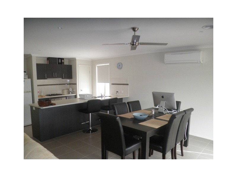 3 Statesman Circuit, Cranbourne East VIC 3977