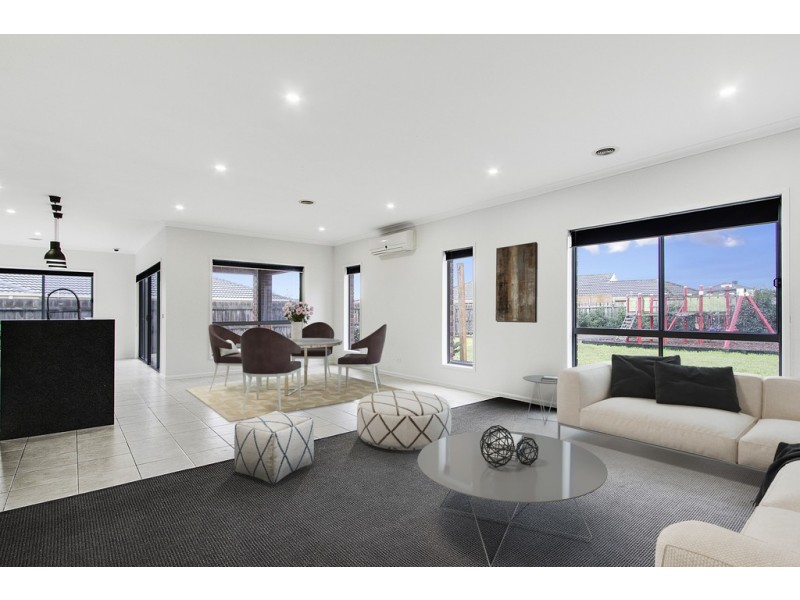 5 Meredith Close, Narre Warren South VIC 3805