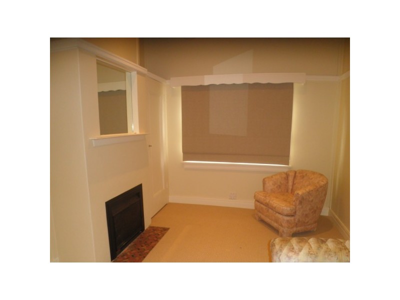 8 Palm Court, Frankston VIC 3199