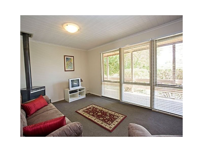 34 Rowellyn Drive, Carrum Downs VIC 3201