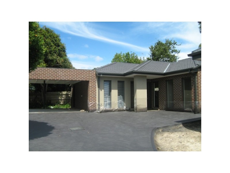 2/36 McComb Boulevard, Frankston South VIC 3199