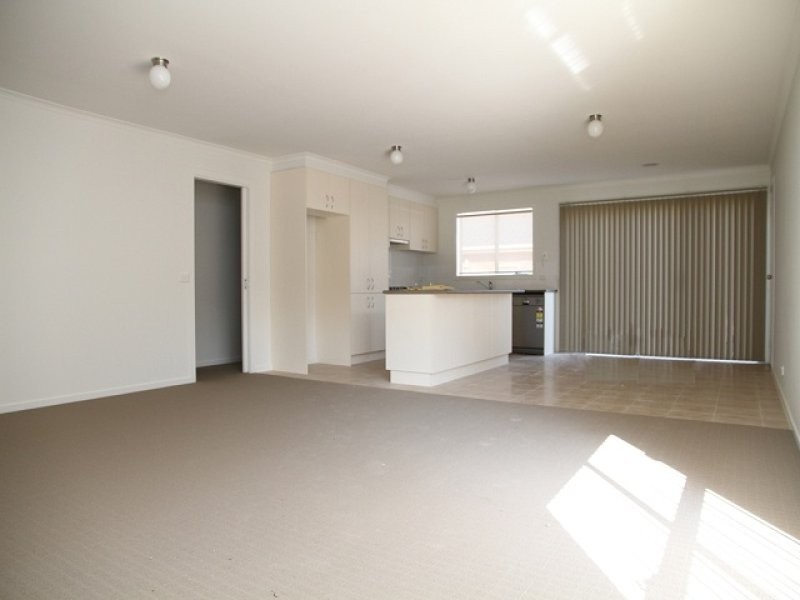 3,3a Peddle Street, Bittern VIC 3918