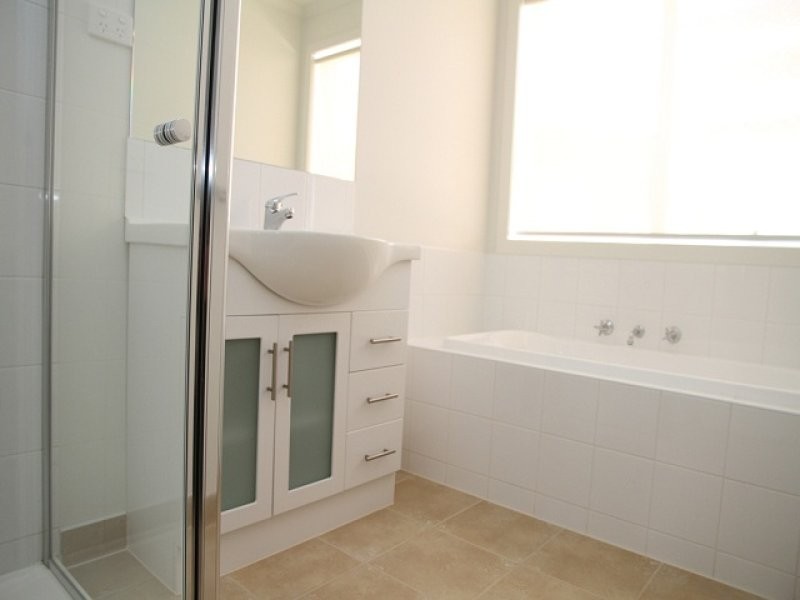 3,3a Peddle Street, Bittern VIC 3918