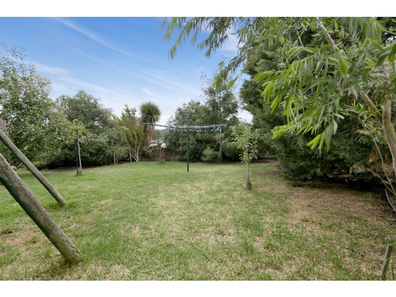 8 Grebe Court, Carrum Downs VIC 3201