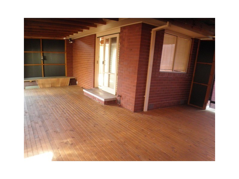 64  Washington Drive, Frankston VIC 3199