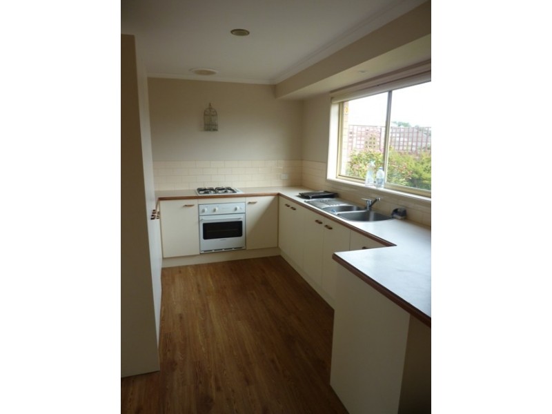 1/8 Moonah Way, Mount Martha VIC 3934