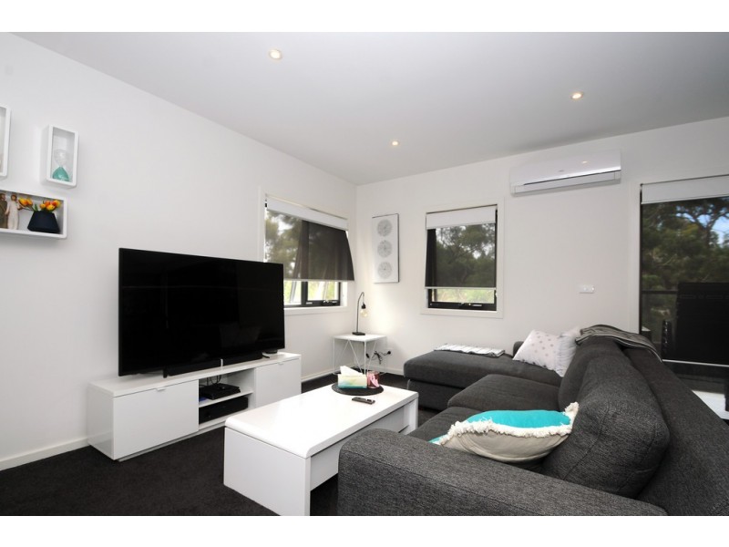 111 Lilliana Boulevard, Carrum Downs VIC 3201