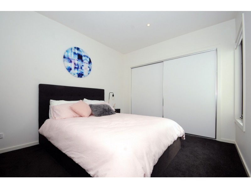 111 Lilliana Boulevard, Carrum Downs VIC 3201