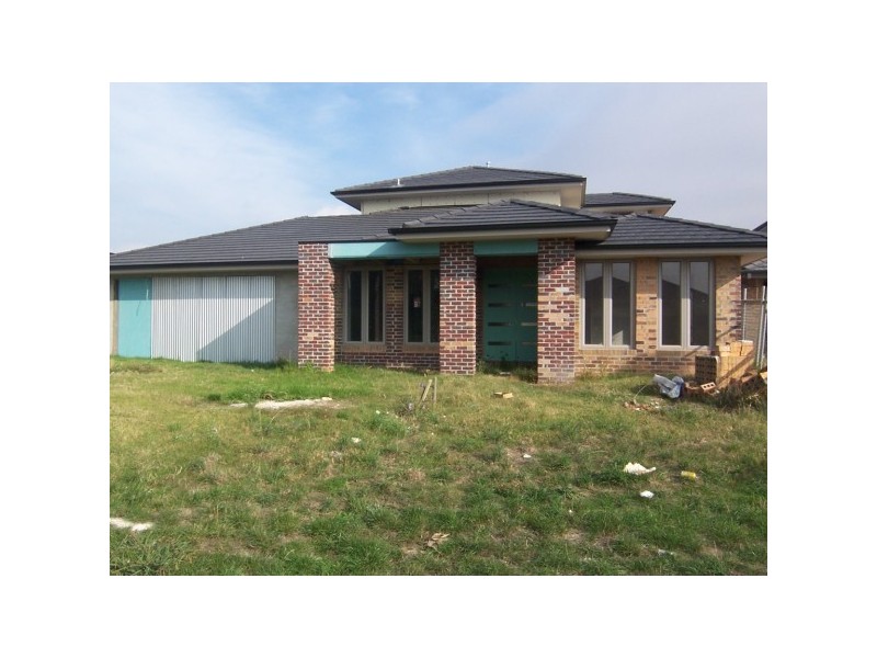 2 Melba Court, Skye VIC 3977