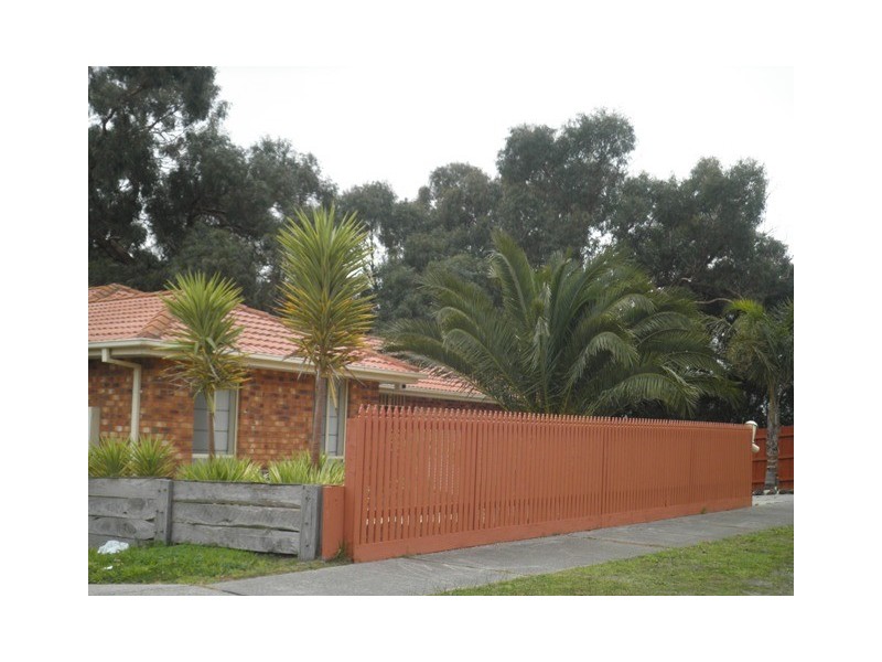 74 Orama Avenue, Carrum Downs VIC 3201
