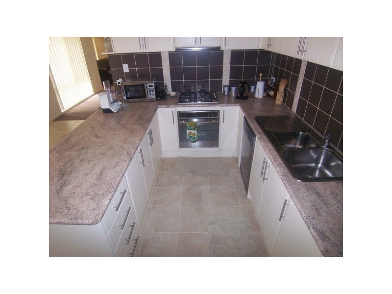 44 Chardonnay Drive, Skye VIC 3977